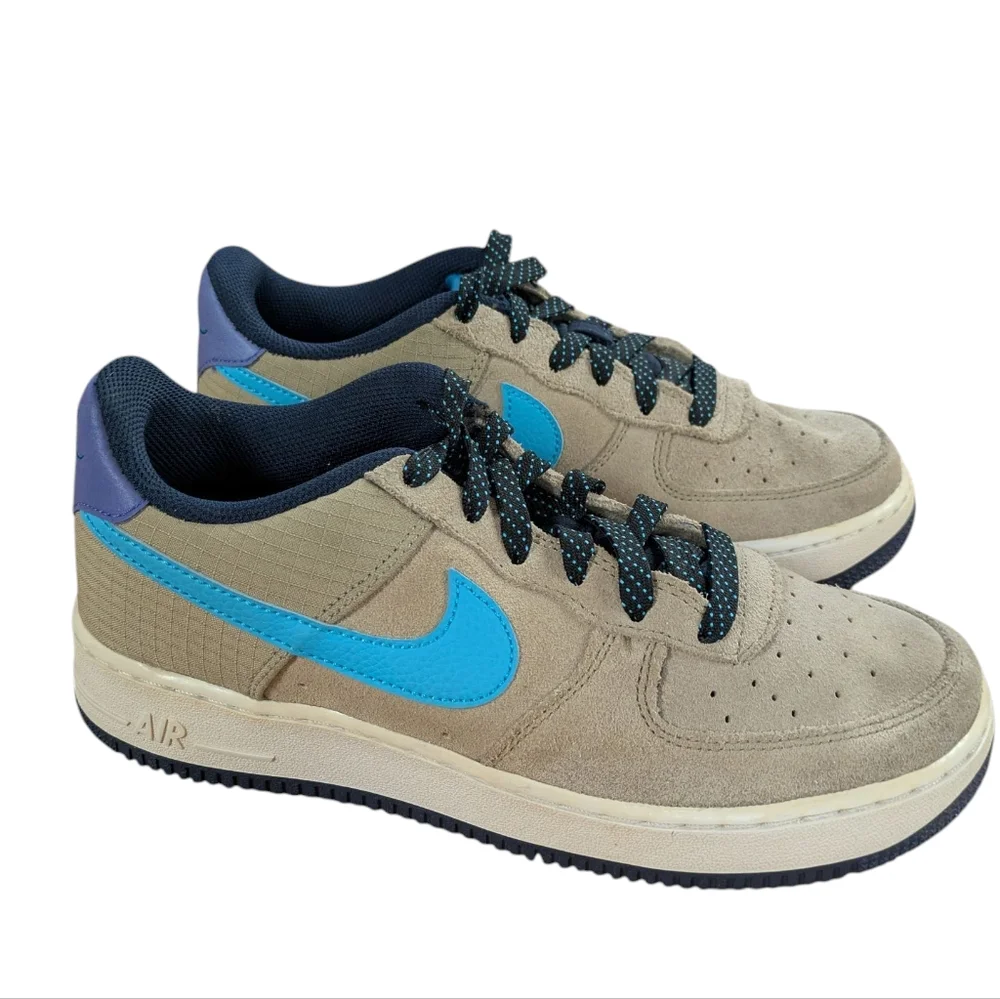 NIke Air Force 1 Boys Size 6.5 Youth